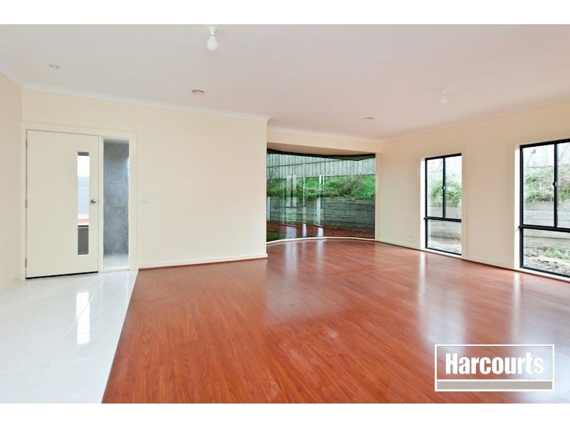Lot 323 Griffith Mews, Pakenham VIC 3810