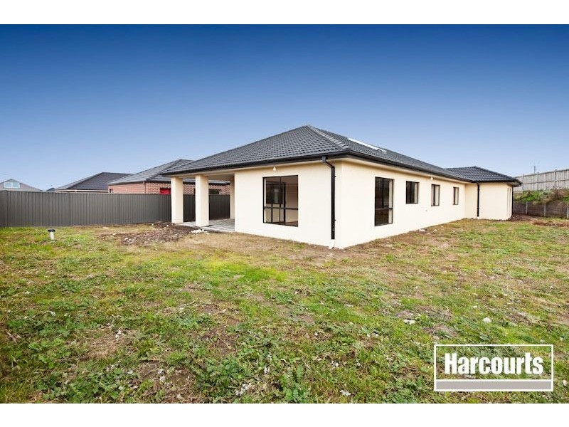 Lot 323 Griffith Mews, Pakenham VIC 3810