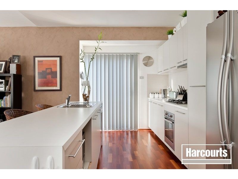 48 The Parkway, Pakenham VIC 3810