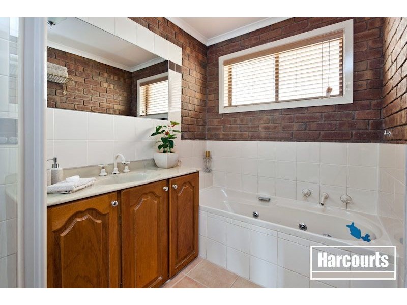 159 Ahern Road, Pakenham VIC 3810