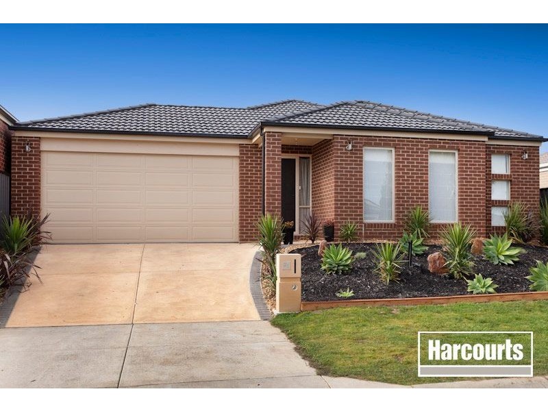 21 Lucerne Circuit, Pakenham VIC 3810