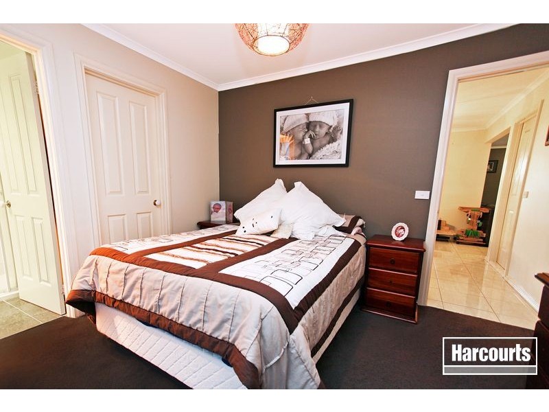 26 Camelia Way, Pakenham VIC 3810