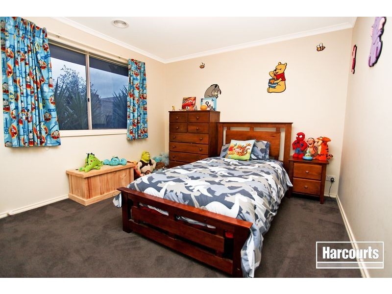 26 Camelia Way, Pakenham VIC 3810