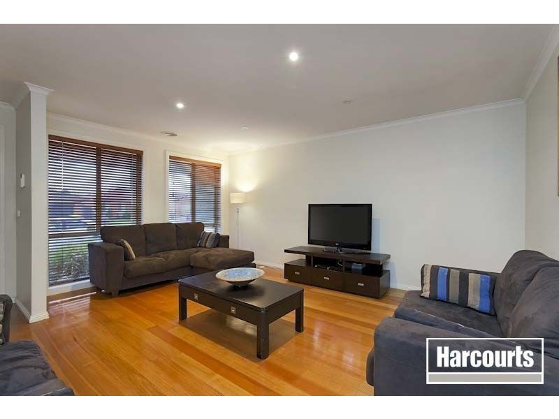 7 Wisteria Court, Pakenham VIC 3810