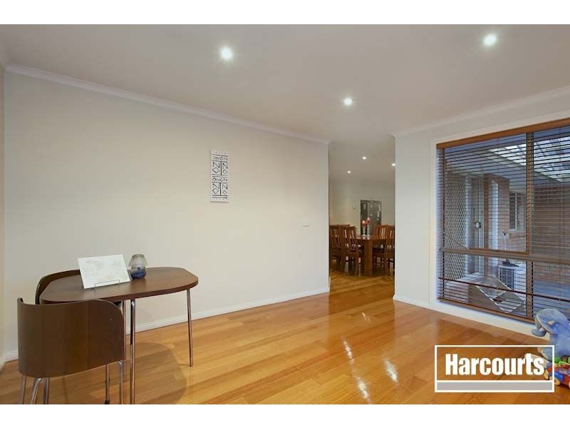 7 Wisteria Court, Pakenham VIC 3810