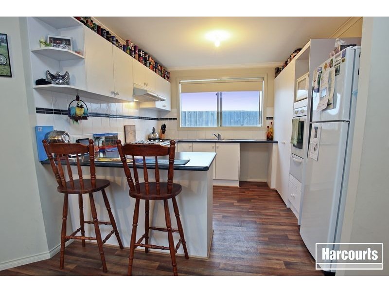 49 Sandalwood Drive, Pakenham VIC 3810