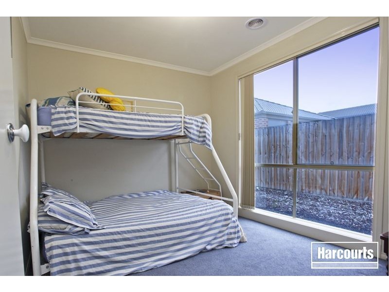 49 Sandalwood Drive, Pakenham VIC 3810