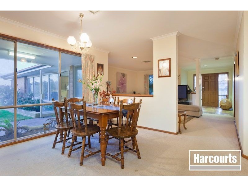36 Thwaites Road, Pakenham VIC 3810