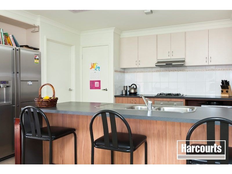 30 Tyrone Avenue, Pakenham VIC 3810