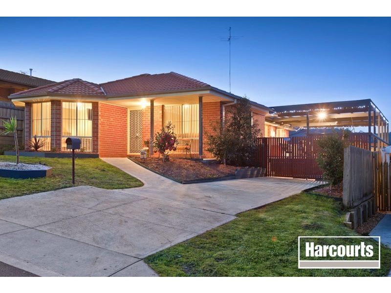 20 Luca Place, Pakenham VIC 3810