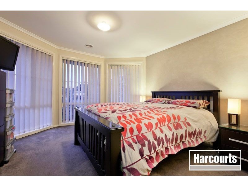 20 Luca Place, Pakenham VIC 3810