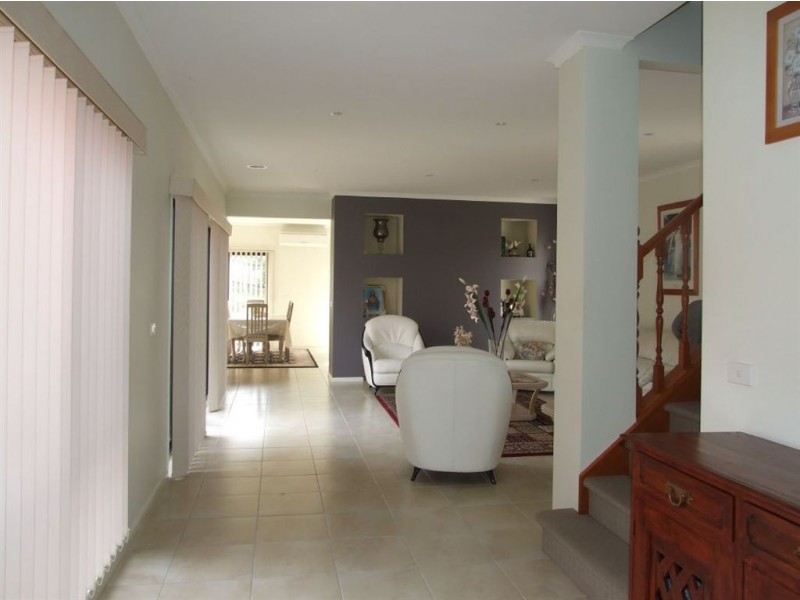 8 Denmark Hill Road, Berwick VIC 3806