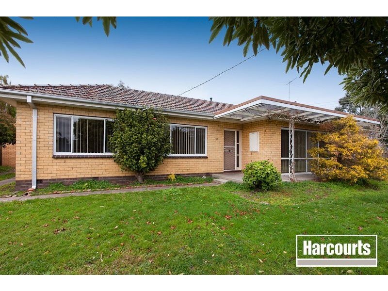 30 Rogers Street, Pakenham VIC 3810
