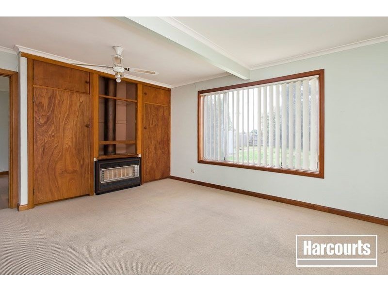 30 Rogers Street, Pakenham VIC 3810