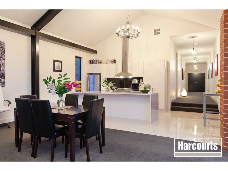 45 Highland Drive, Pakenham VIC 3810