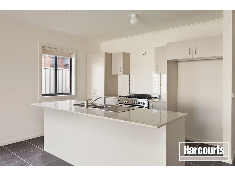 25 Elderberry Way, Pakenham VIC 3810