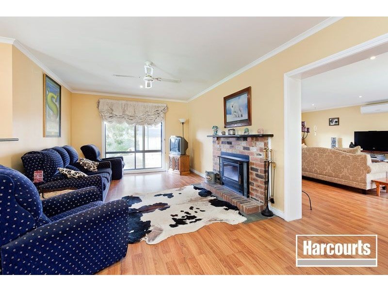 135 Olsen Road, Nar Nar Goon North VIC 3812