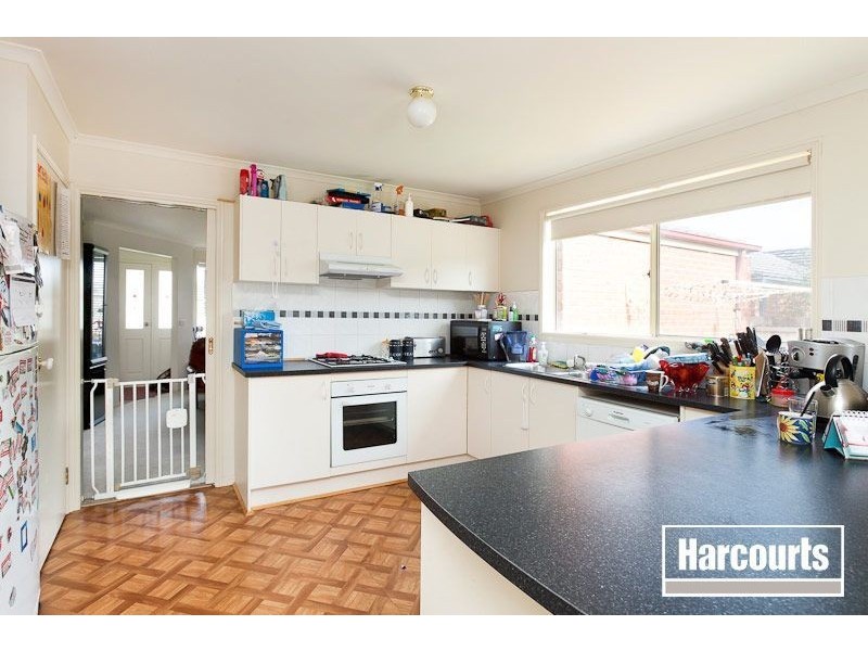 2 Meaby Drive, Pakenham VIC 3810