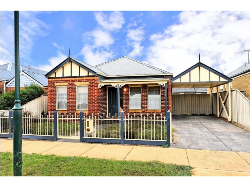 20 Barwon Drive, Pakenham VIC 3810
