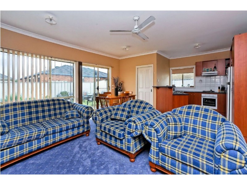 20 Barwon Drive, Pakenham VIC 3810