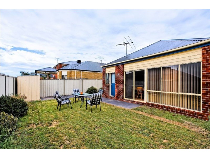 20 Barwon Drive, Pakenham VIC 3810