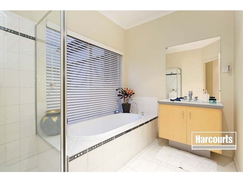 3 Yarra Close, Pakenham VIC 3810