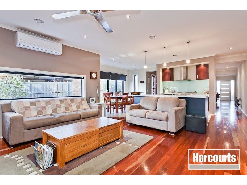 28 Tyrone Avenue, Pakenham VIC 3810