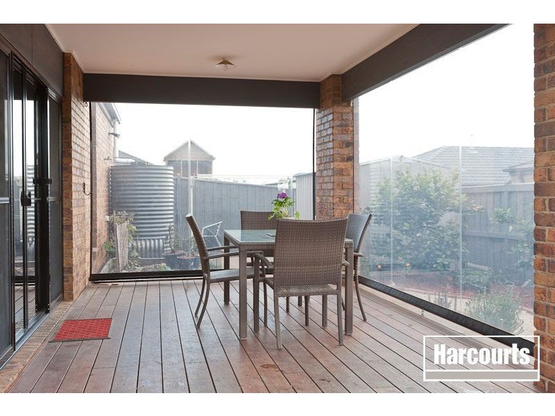 28 Tyrone Avenue, Pakenham VIC 3810