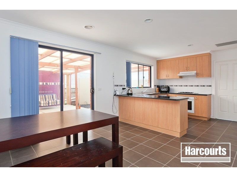 4 Natanya Drive, Pakenham VIC 3810