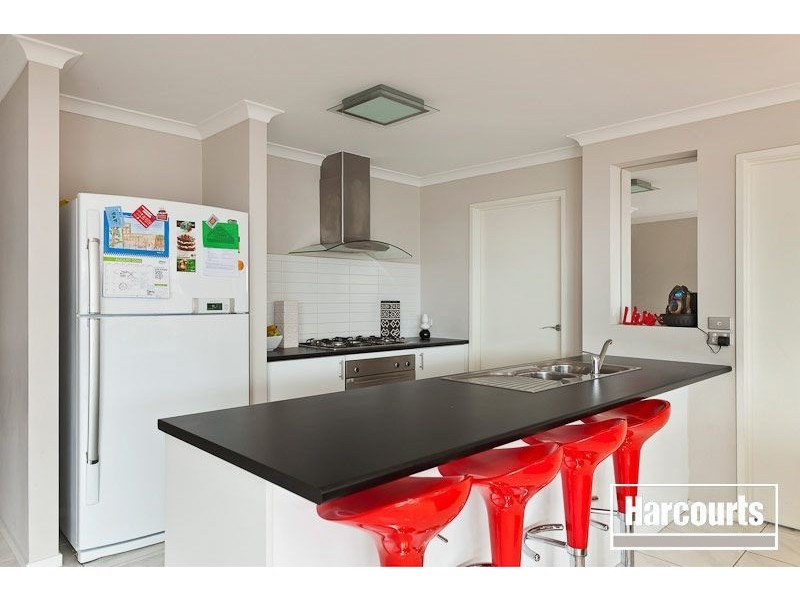 47 Greendale Bvd, Pakenham VIC 3810