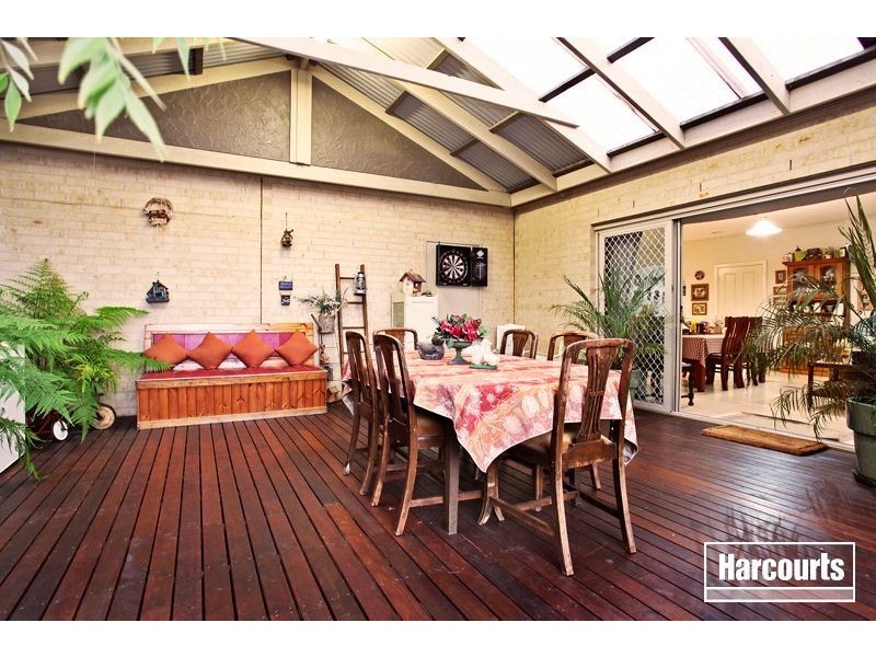 10 Iris Place, Pakenham VIC 3810