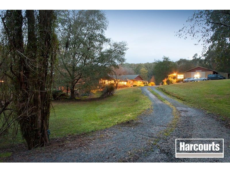 1005 Pakenham Road, Pakenham Upper VIC 3810