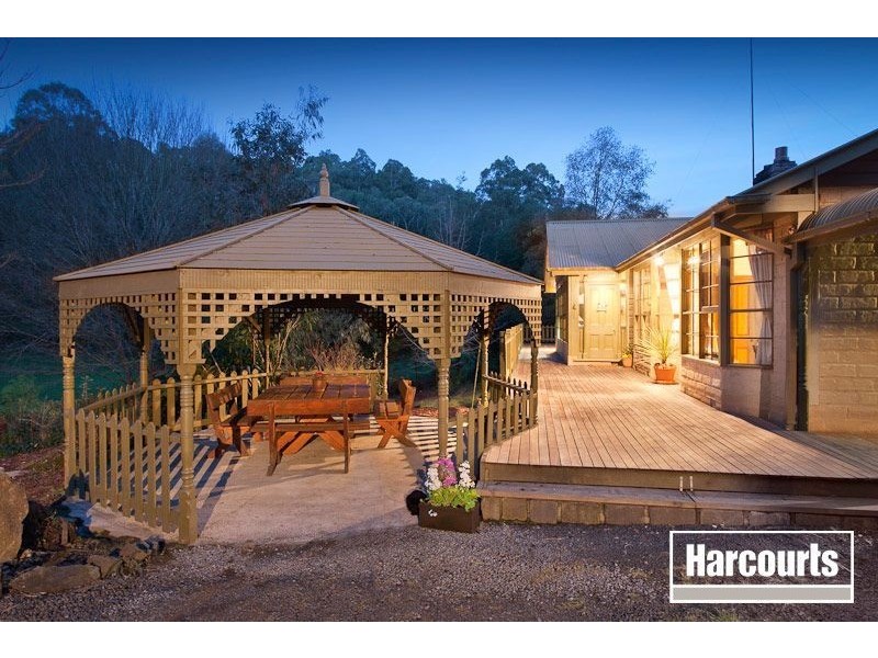 1005 Pakenham Road, Pakenham Upper VIC 3810