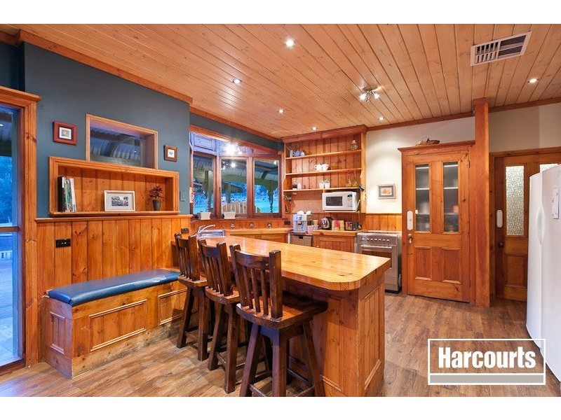 1005 Pakenham Road, Pakenham Upper VIC 3810