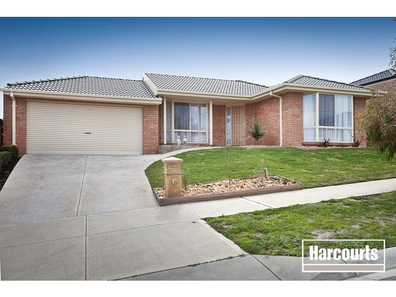 23 Swampgum Close, Pakenham VIC 3810