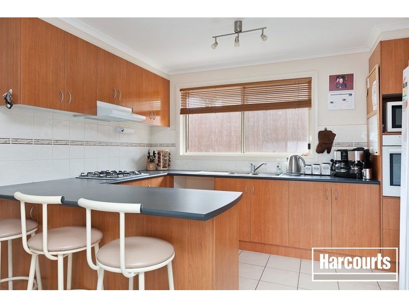 23 Swampgum Close, Pakenham VIC 3810