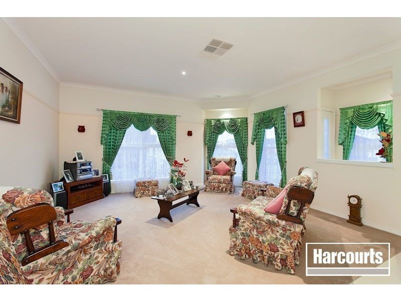 23 Mackellar Street, Pakenham VIC 3810