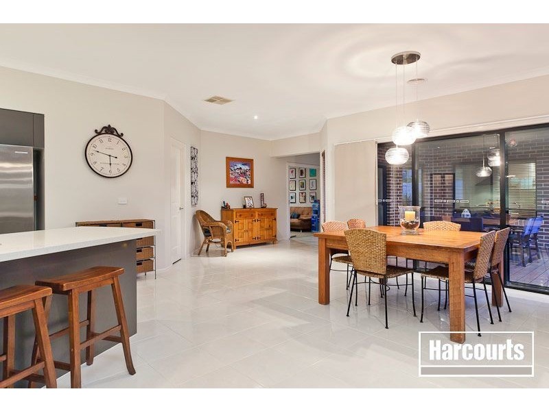 13 Benambra Close, Pakenham VIC 3810