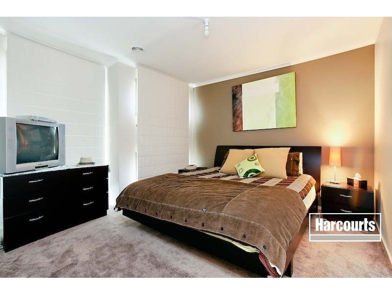 4 Dianella Close, Pakenham VIC 3810