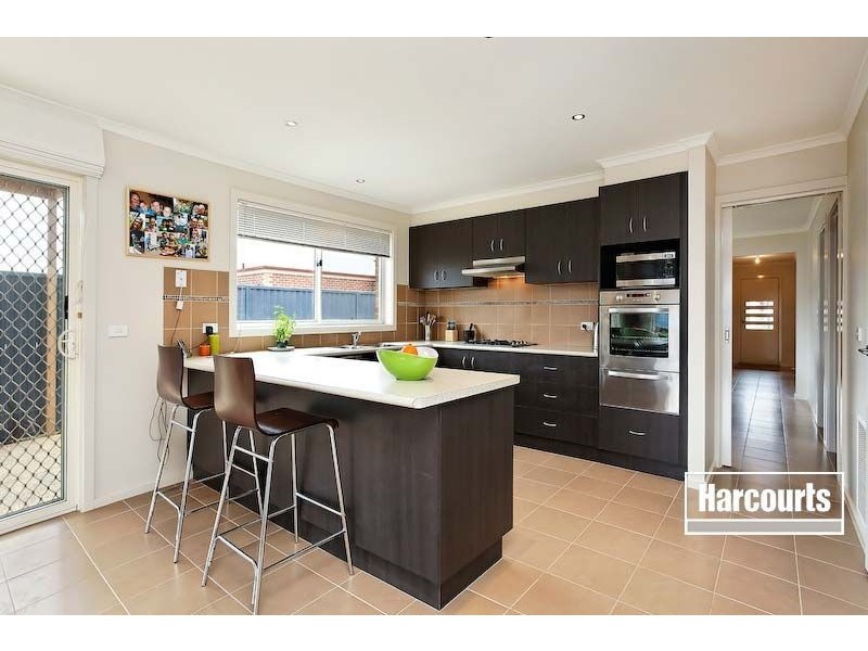 4 Dianella Close, Pakenham VIC 3810