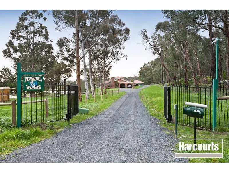 235 Thewlis Road, Pakenham VIC 3810