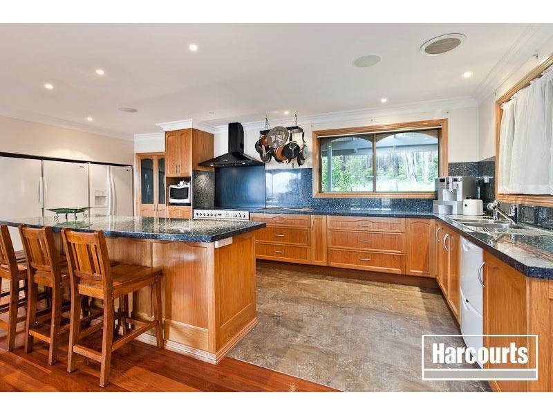 235 Thewlis Road, Pakenham VIC 3810