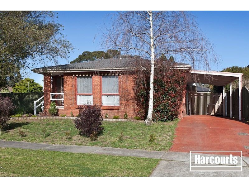 38 Mahon Crescent, Narre Warren VIC 3805