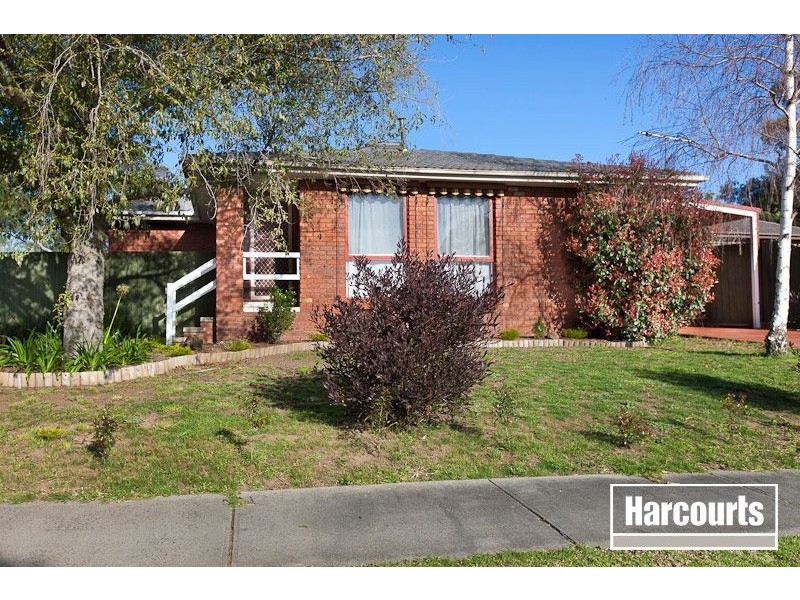 38 Mahon Crescent, Narre Warren VIC 3805