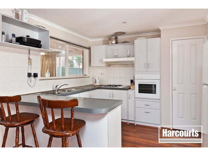 38 Mahon Crescent, Narre Warren VIC 3805