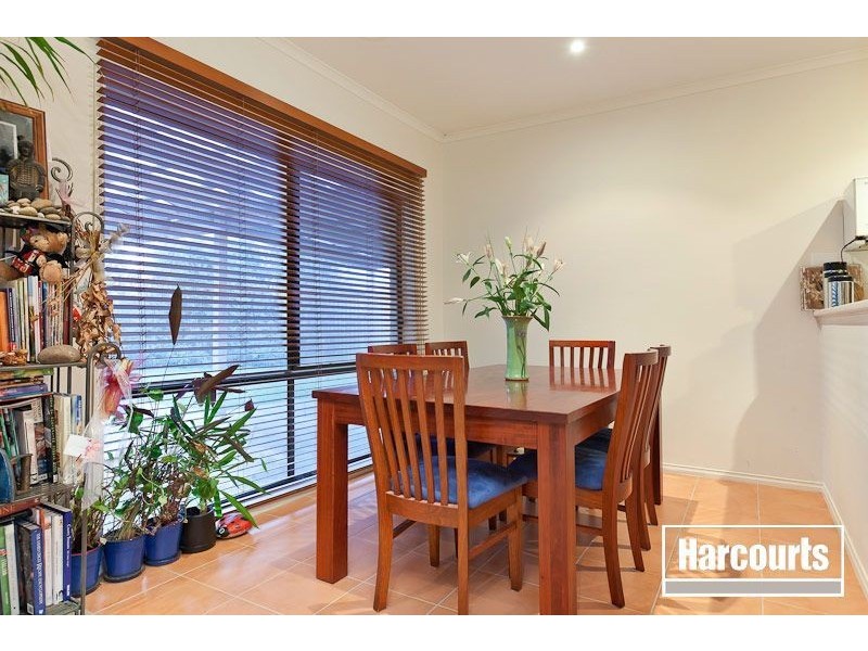 17 Arbour Rise, Pakenham VIC 3810