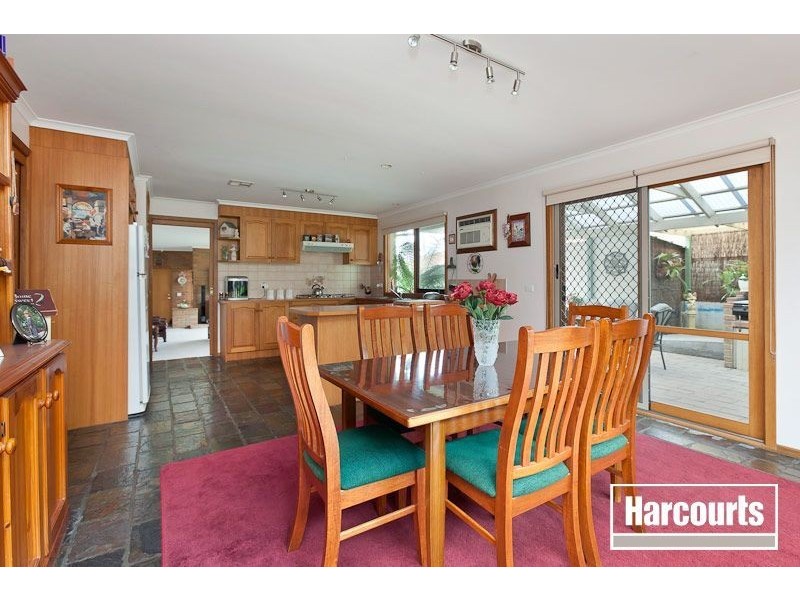 81 Eagle Drive, Pakenham VIC 3810