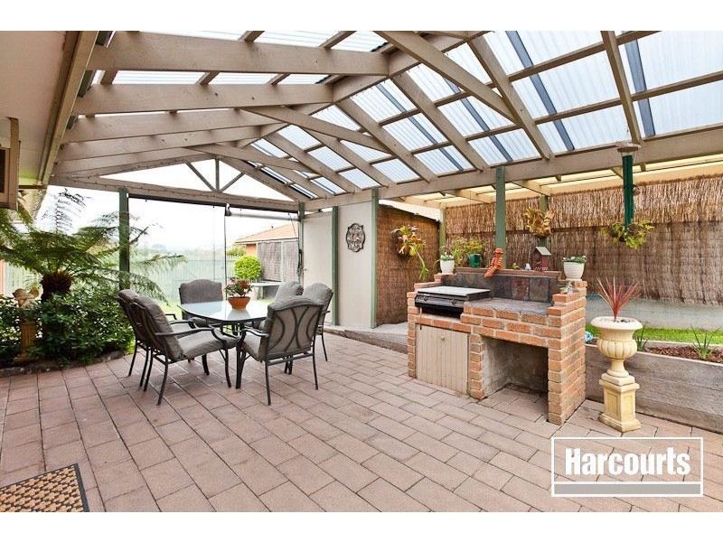 81 Eagle Drive, Pakenham VIC 3810