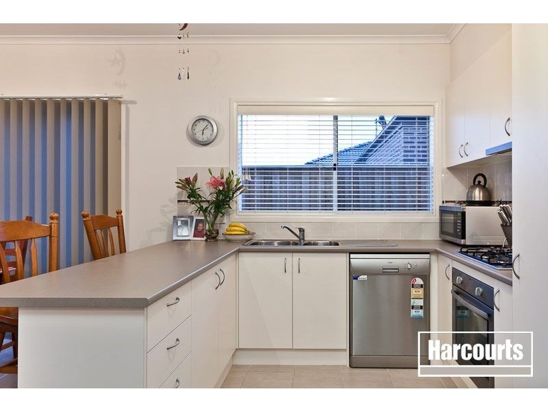 4 Georgetown Way, Officer VIC 3809