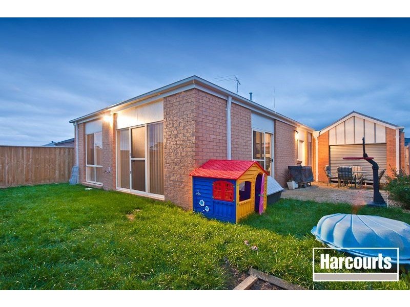 4 Georgetown Way, Officer VIC 3809